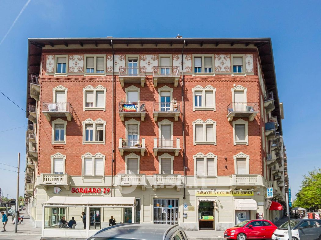 Appartamento in Vendita in Via Borgaro 29 a Torino