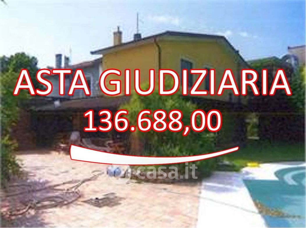 Villa in Vendita in Via Santa Cristina 2 a Bolzano Vicentino