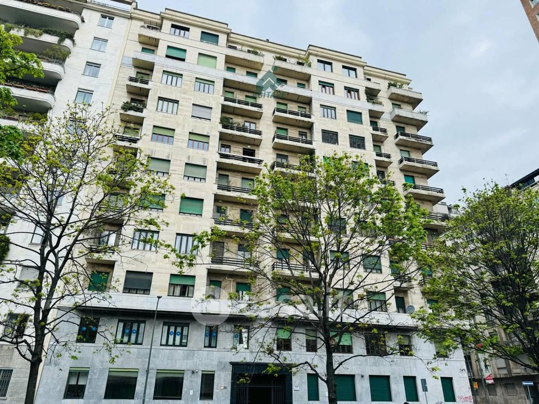 Appartamento in Affitto in Viale Ferdinando di Savoia 1 a Milano