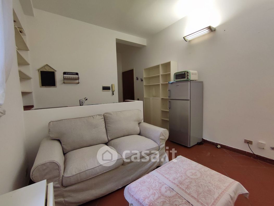 Appartamento in Affitto in Via Raffaello Sanzio 30 a Milano