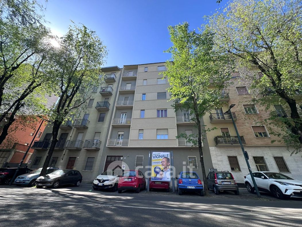 Appartamento in Vendita in Via Breglio 117 a Torino