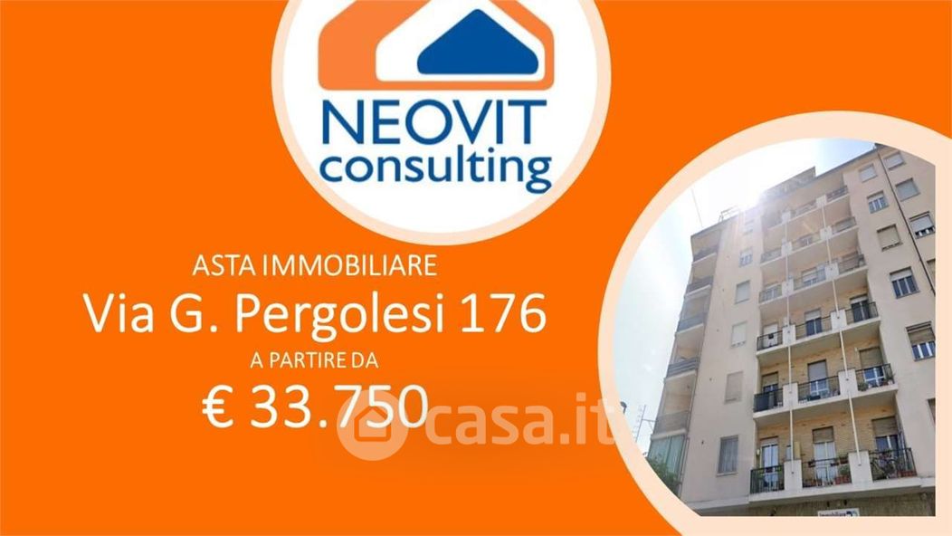 Appartamento in Vendita in Via Giambattista Pergolesi 176 a Torino