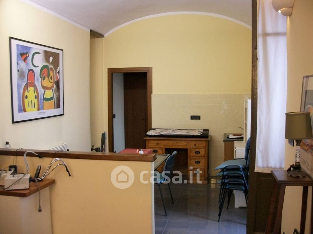 Appartamento in Vendita in Via Bardonecchia 130 a Torino
