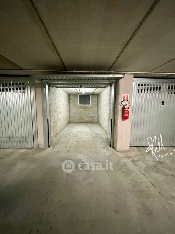 Garage/Posto auto in Vendita in Via Piedicavallo 19 a Torino