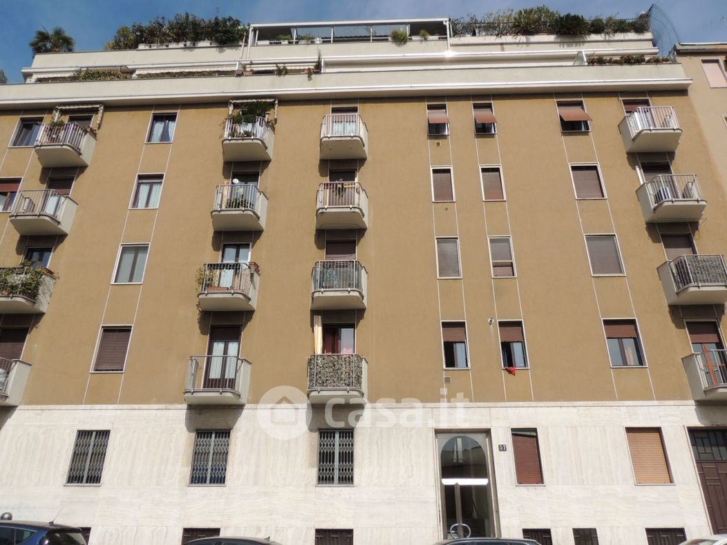 Appartamento in Vendita in Via Tertulliano 57 a Milano