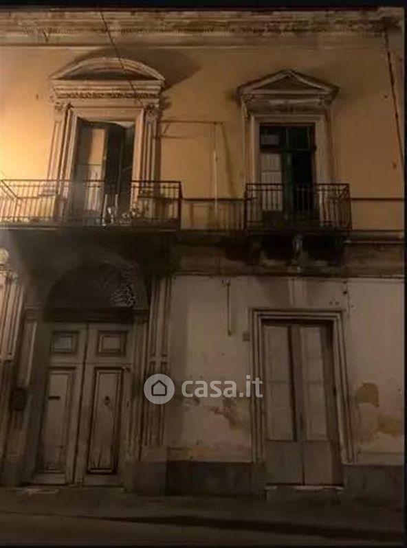 Rustico/Casale in Vendita in Via Giacomo Leopardi a Giarre