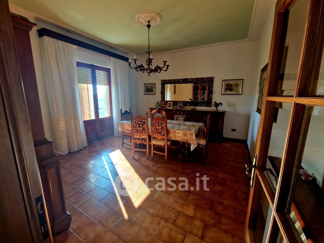 Appartamento in Vendita in Via ARSICCIOLI a Castelfranco di Sotto
