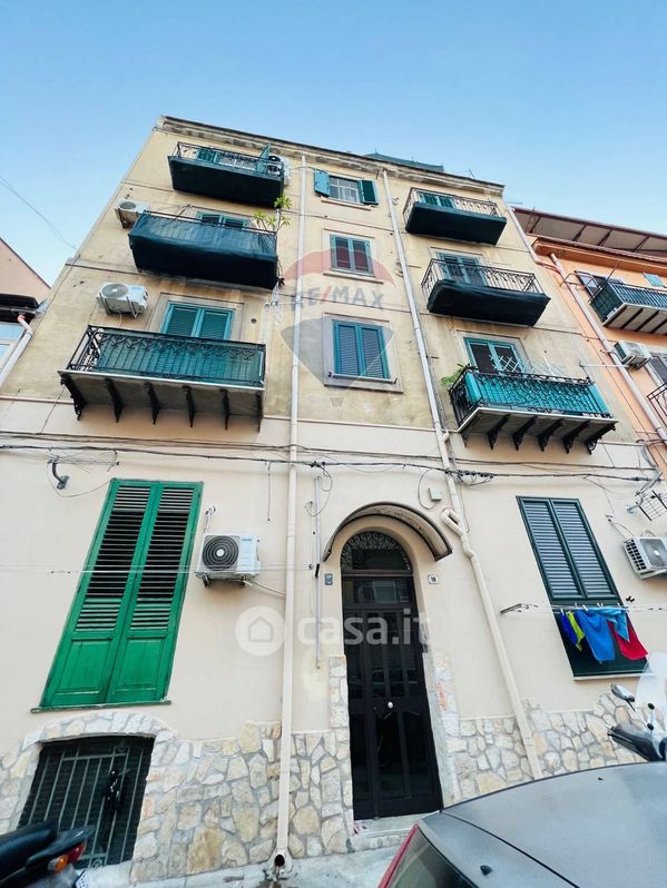 Appartamento in Vendita in Via Amilcare Barca 18 a Palermo