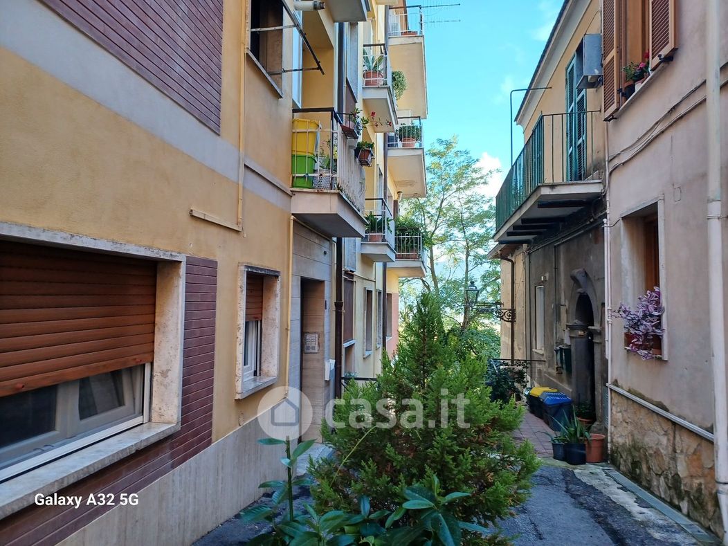 Appartamento in Vendita in Via Belvedere a Frosinone