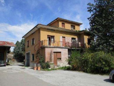 Appartamento in Vendita in Via Pievaiola a Perugia