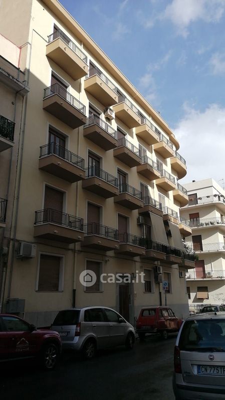 Appartamento in Vendita in Possidonea 20 A a Reggio Calabria