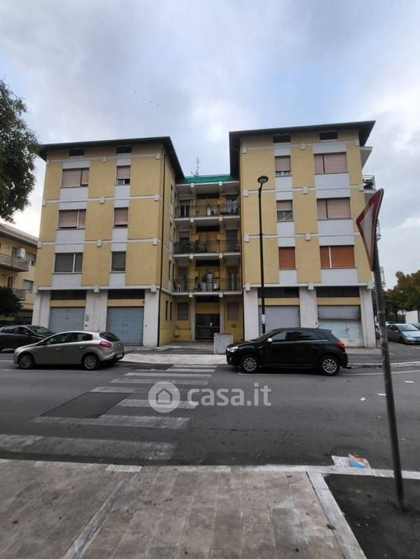 Appartamento in Vendita in Via Sacco 2 a Pescara