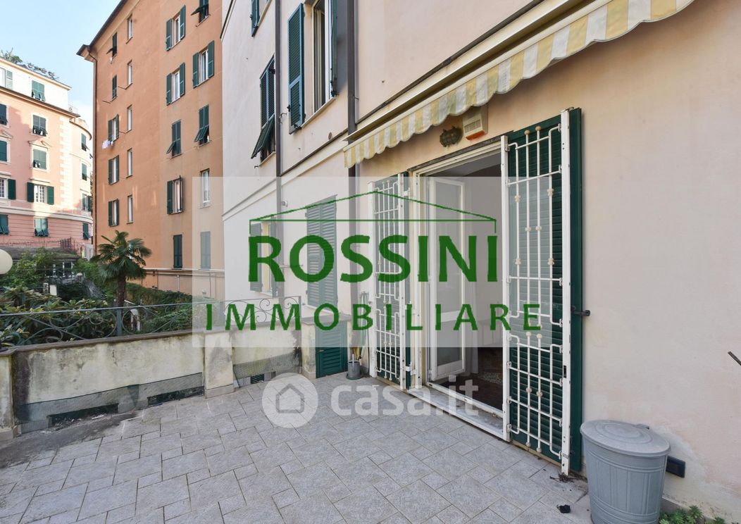 Appartamento in Vendita in Via RIVOLI a Genova