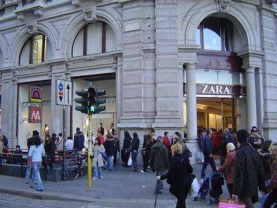Negozio/Locale commerciale in Affitto in Via Torino a Milano