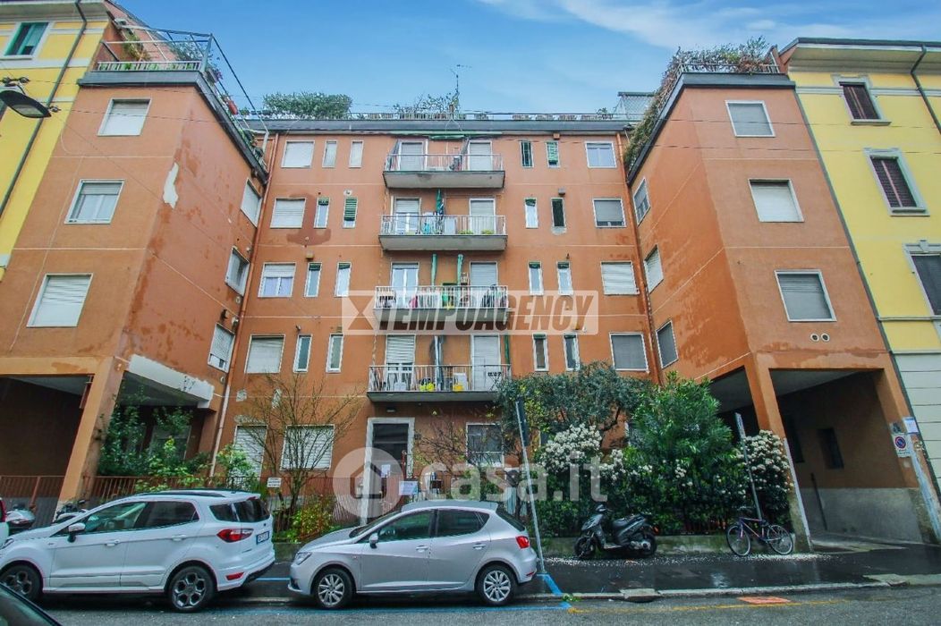 Appartamento in Vendita in Via Monte Palombino 15 a Milano