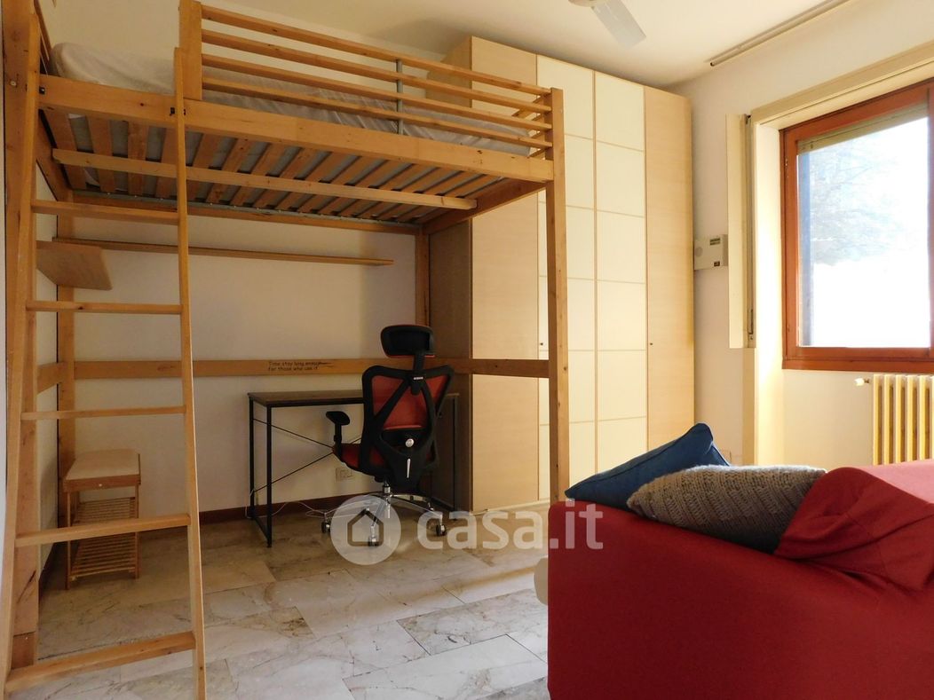Appartamento in Affitto in Via Savona 63 a Milano