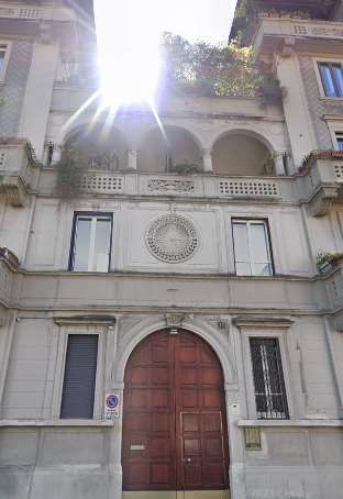 Appartamento in Vendita in Via Plinio 70 a Milano