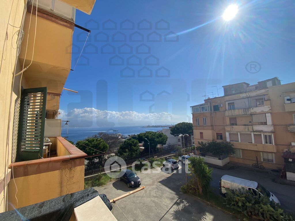 Appartamento in Vendita in Rione Ogliastri a Messina