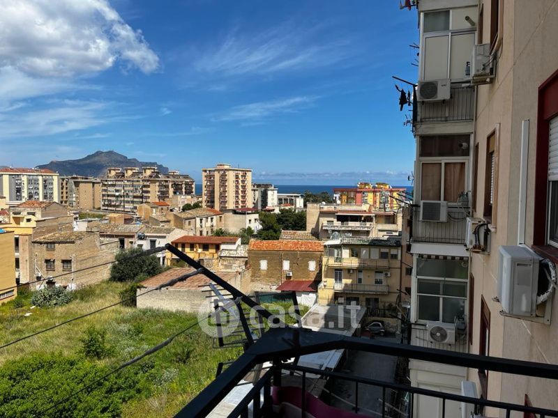 Appartamento in Vendita in Via Mariano Campo 9 a Palermo