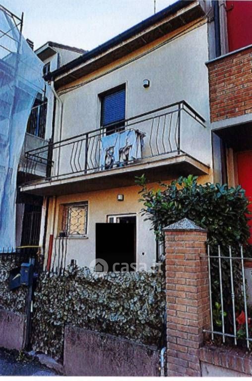 Appartamento in Vendita in Via Trebbia 26 a Piacenza