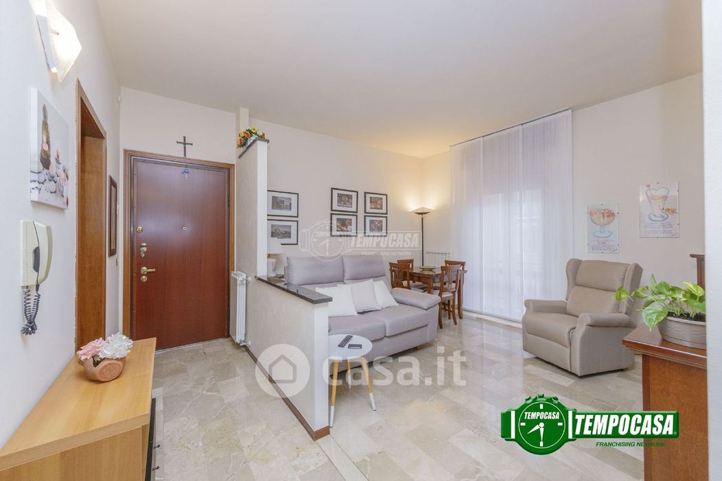 Appartamento in Vendita in Via Luigi Carlo Farini 29 a Piacenza
