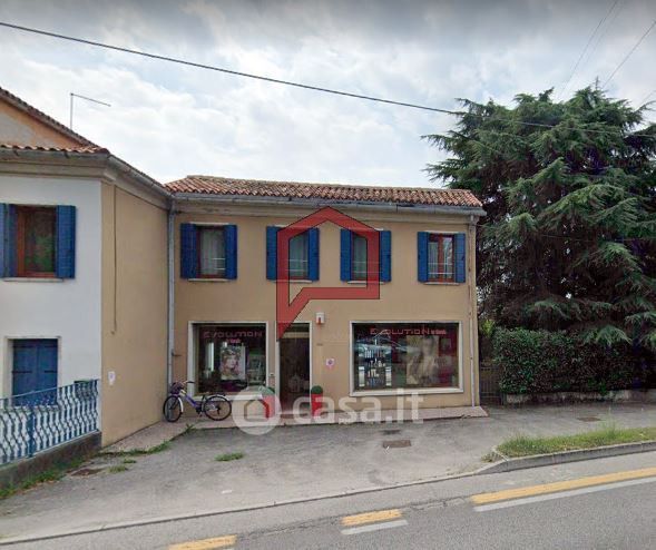 Negozio/Locale commerciale in Vendita in Via Miranese a Venezia