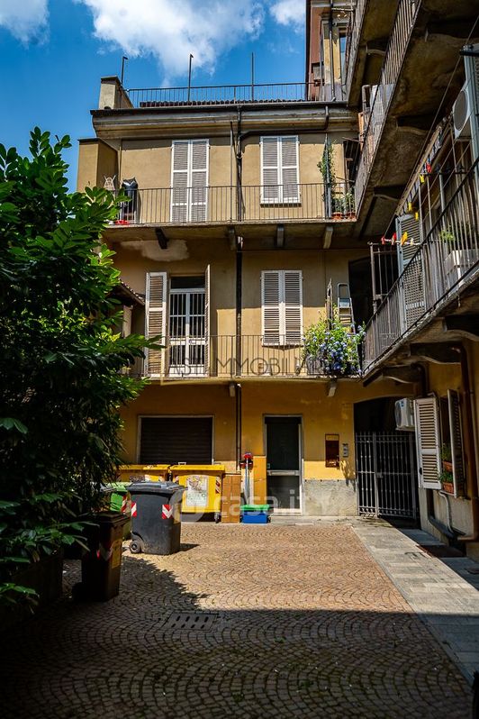 Appartamento in Vendita in Via Federico Della Valle 6 a Asti