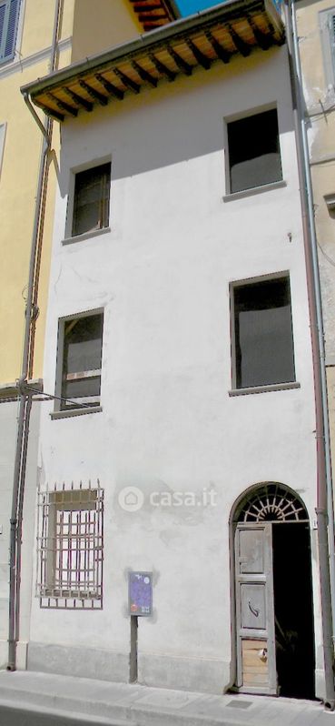 Casa indipendente in Vendita in a Pisa