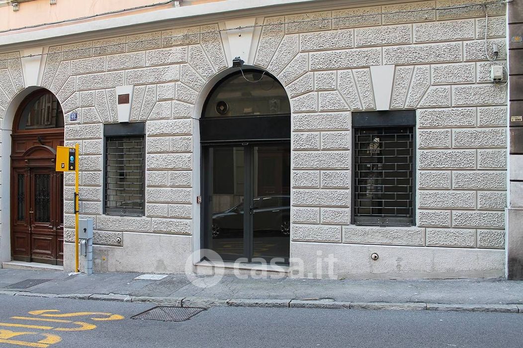 Negozio/Locale commerciale in Affitto in Via della Ginnastica 40 b a Trieste