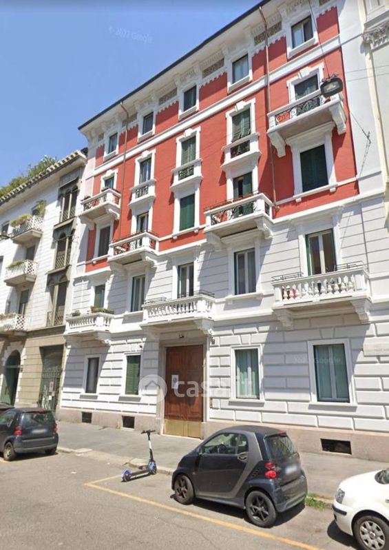 Appartamento in Vendita in Via Carlo Pisacane 2 a Milano
