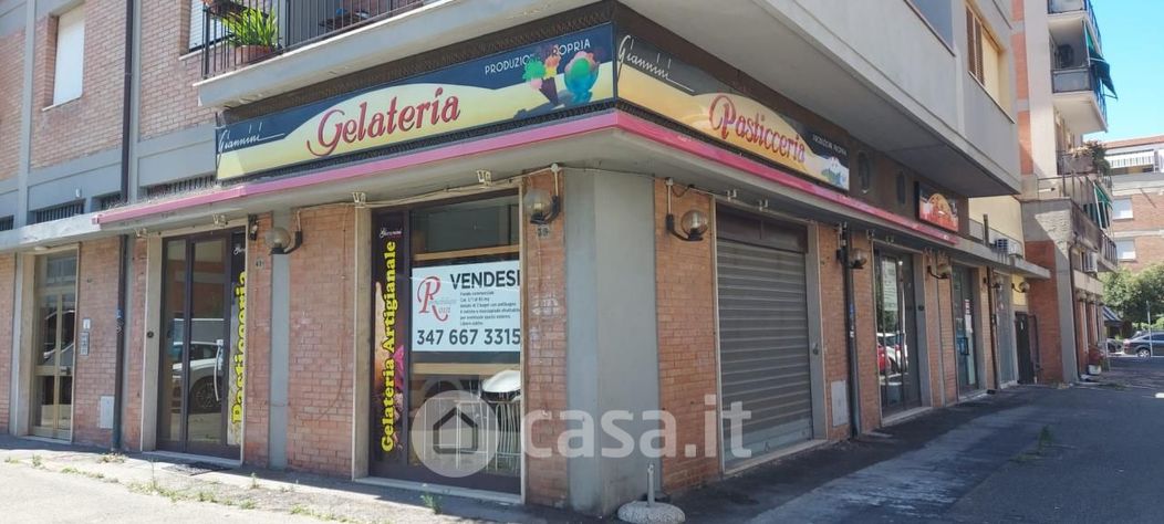 Negozio/Locale commerciale in Vendita in Via pinturicchio a Grosseto