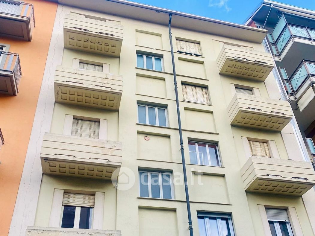 Stabile / Palazzo in Vendita in Via Tommaso Gulli 42 a Torino