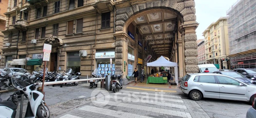 Appartamento in Vendita in Via Antonio Cantore 168 r a Genova