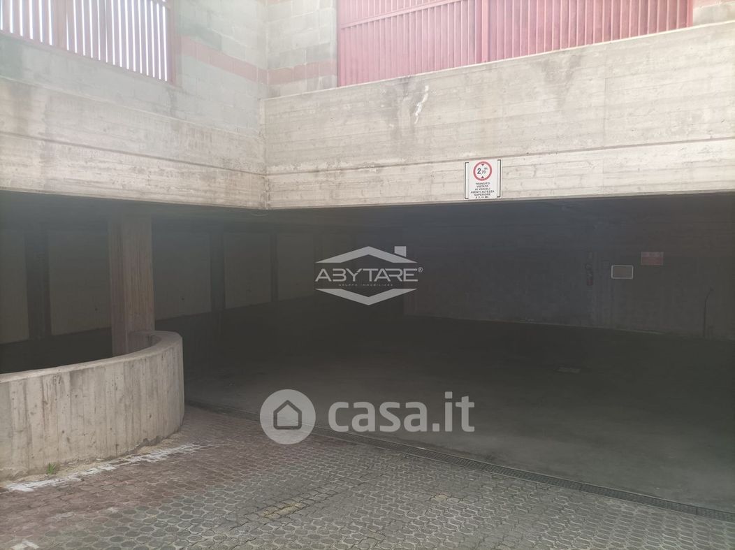Garage/Posto auto in Vendita in a Beinasco