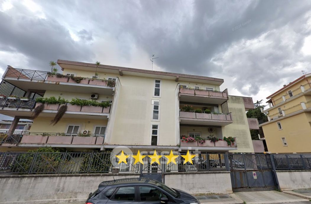 Appartamento in Vendita in 1° Traversa Via Umberto I a Bari