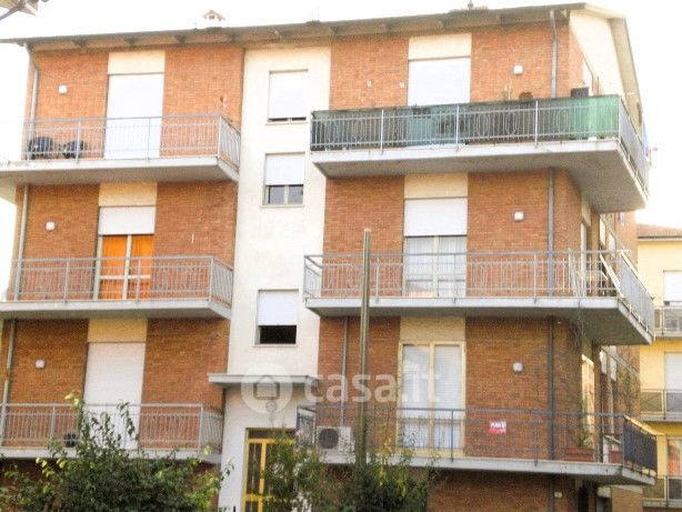 Appartamento in Vendita in Via Amilcare Ponchielli a Reggio Emilia