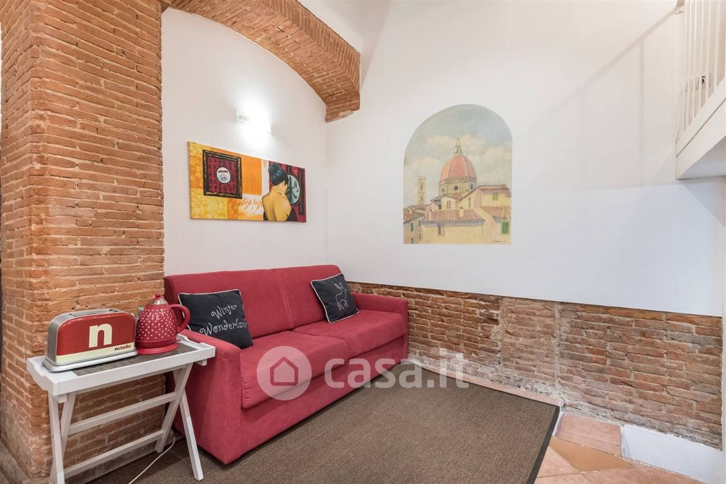 Appartamento in Vendita in Borgo degli Albizi a Firenze