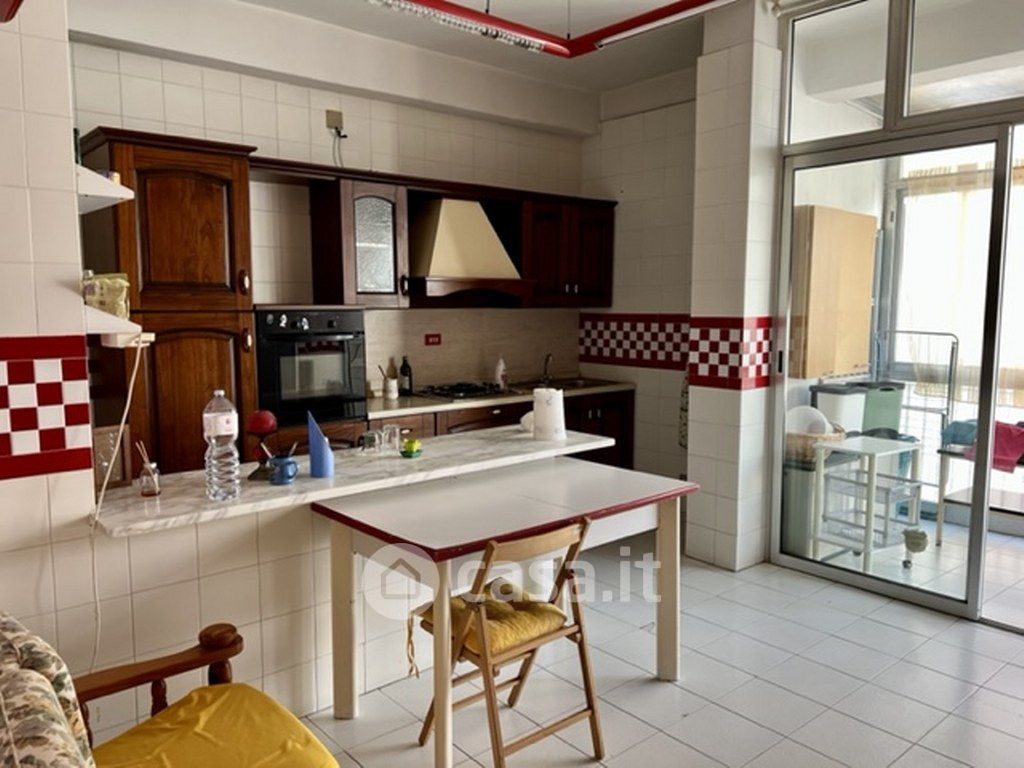 Appartamento in Vendita in Viale calabria a Reggio Calabria