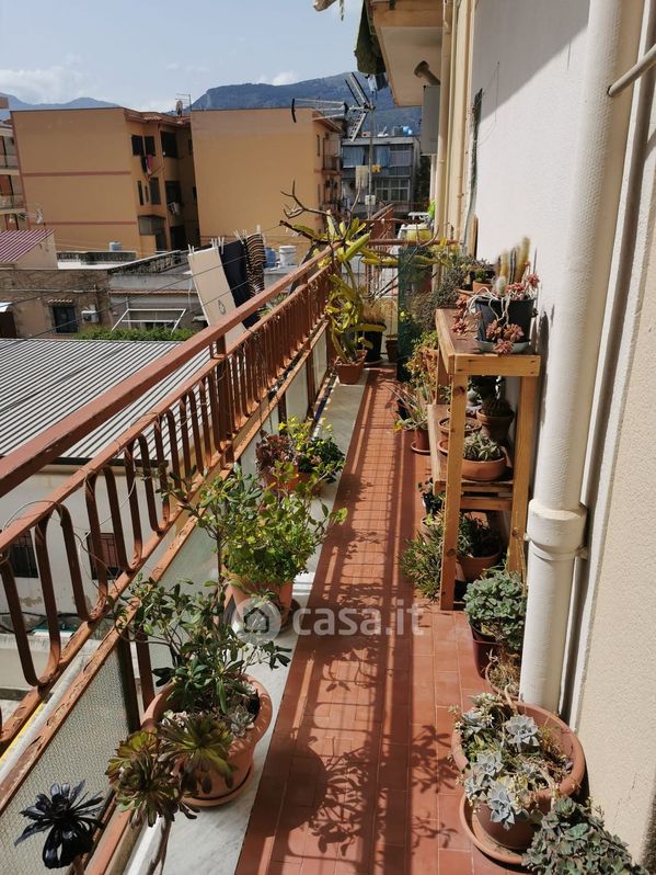 Appartamento in Vendita in Via Giuseppe Malvica 41 a Palermo