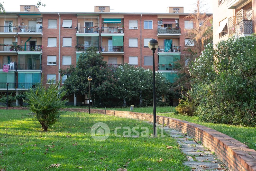 Appartamento in Vendita in Via Monte Rotondo 8 a Milano