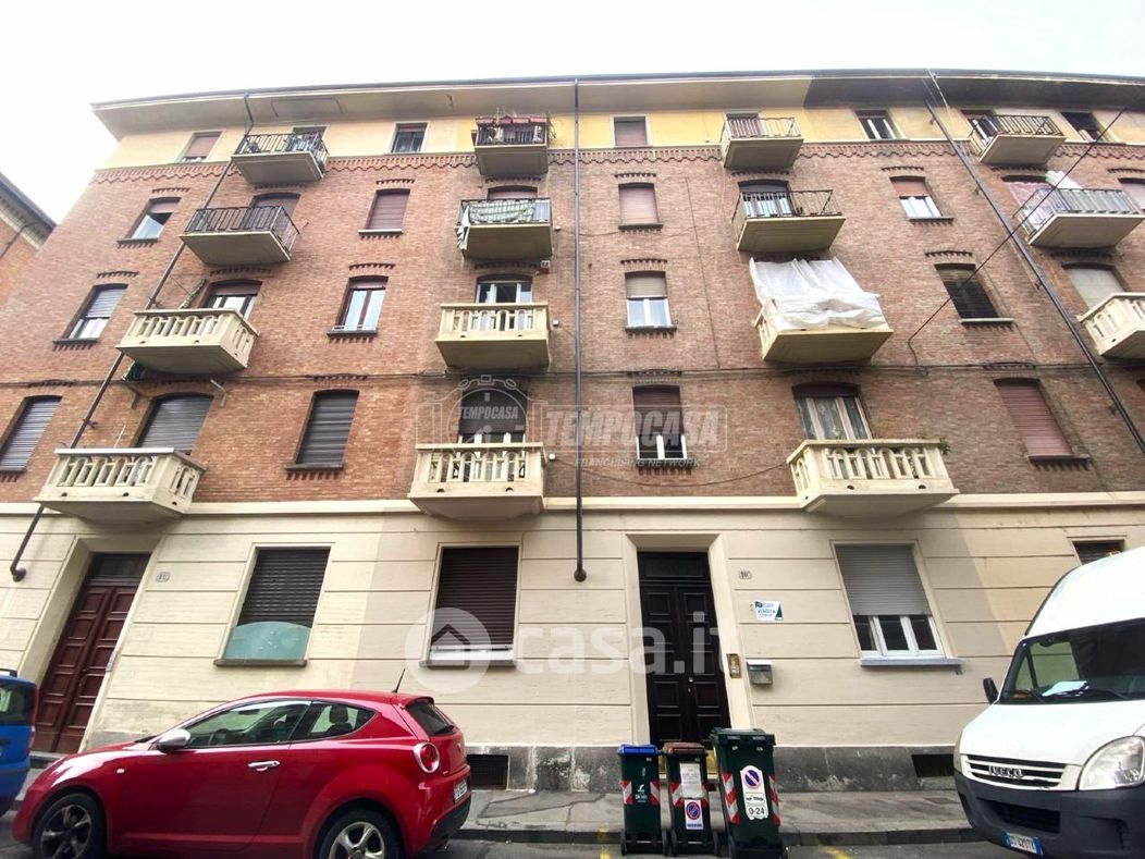 Appartamento in Vendita in Via Balme 10 a Torino