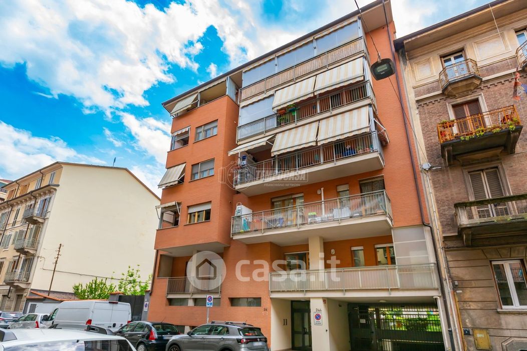 Appartamento in Vendita in Via Vicenza 24 a Torino