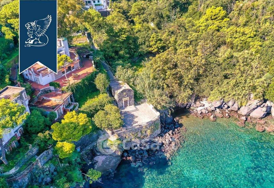 Villa in Vendita in a Ischia