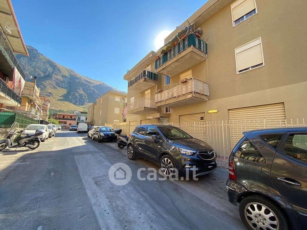 Appartamento in Vendita in Via Stefano Vittorio Bozzo 10 a Palermo