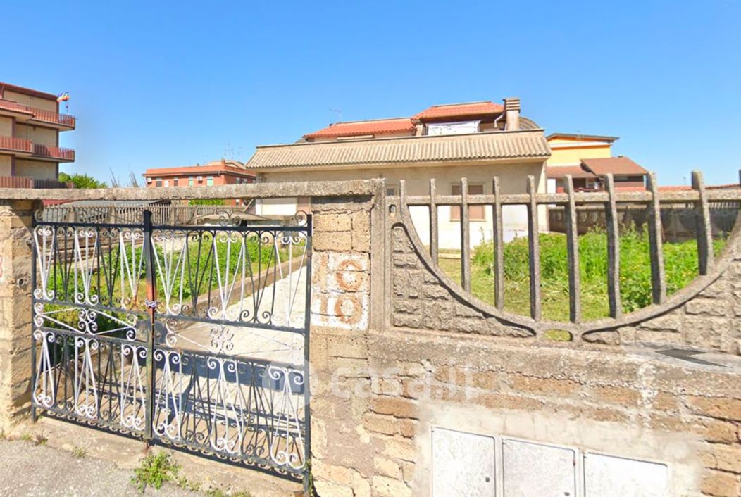 Casa indipendente in Vendita in Via Nilde Jotti a Reggio Calabria