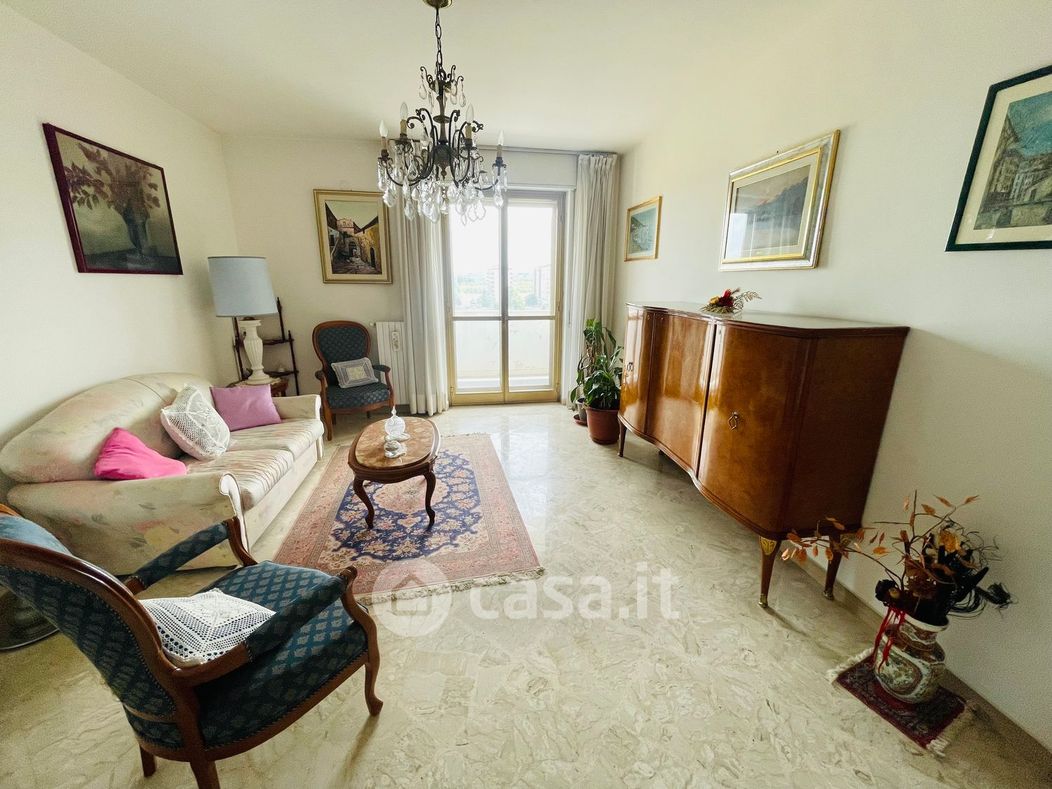 Appartamento in Vendita in Via Vincenzo Zaccaria 12 a Bari