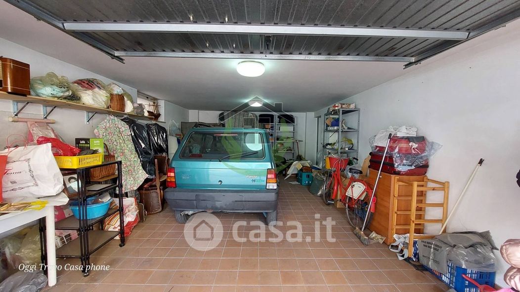 Garage/Posto auto in Vendita in Via Alessandro Manzoni 8 a Grottammare