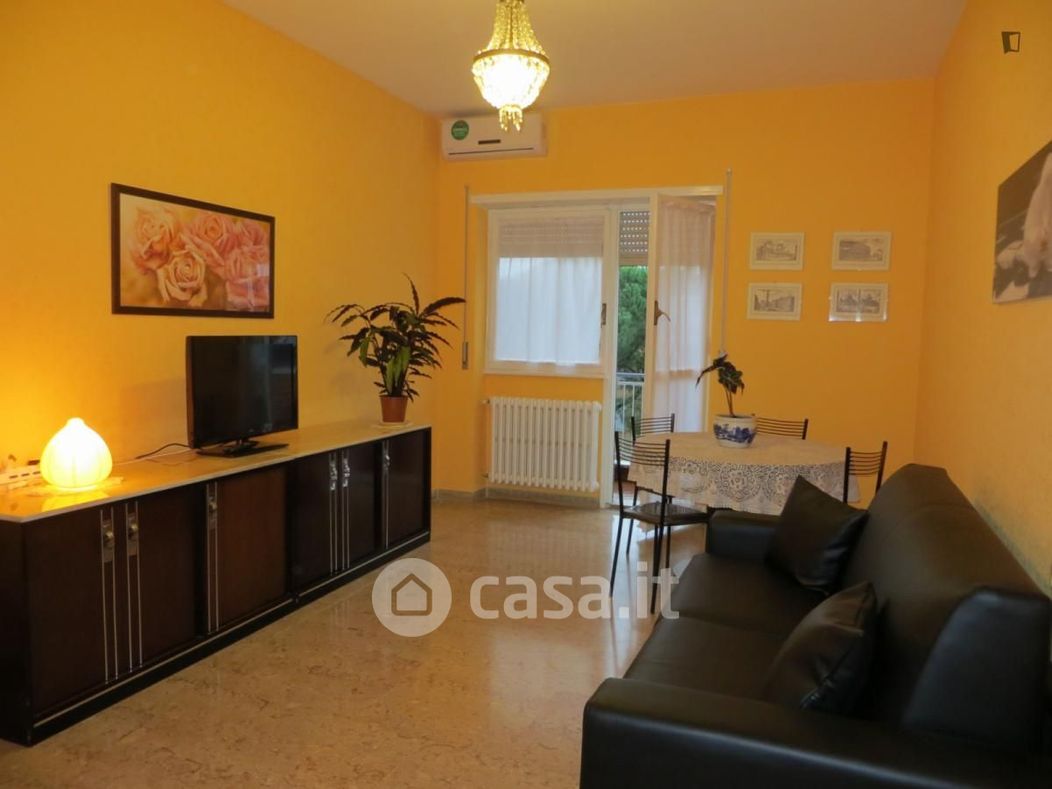 Appartamento in Affitto in Via Carlo Conti Rossini a Roma