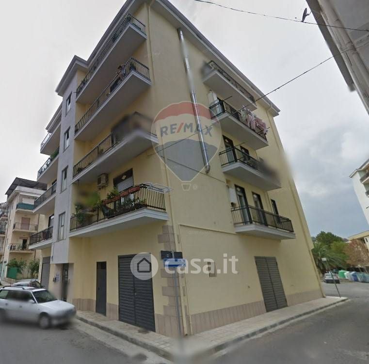 Appartamento in Affitto in Via Adua 24 a Corigliano-Rossano