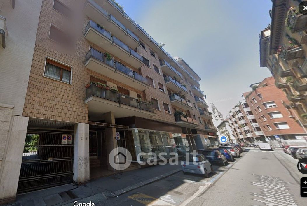 Appartamento in Vendita in Via Oddino Morgari 26 a Torino